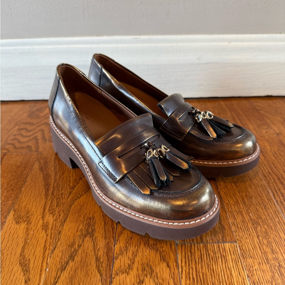 Naturalizer Women’s Desmond Loafers with Tassel Detail